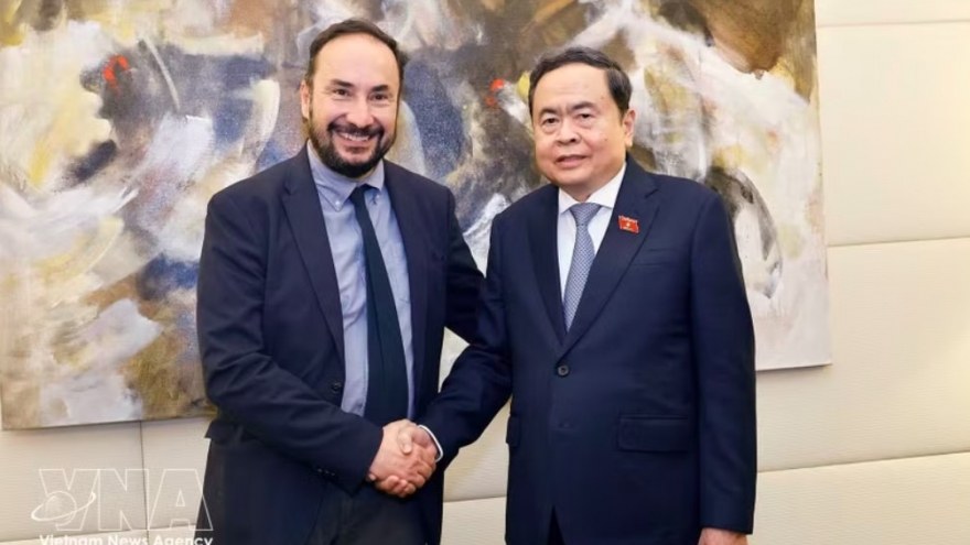 NA Chairman meets Italy’s Communist Reconstruction Party leader in Rome