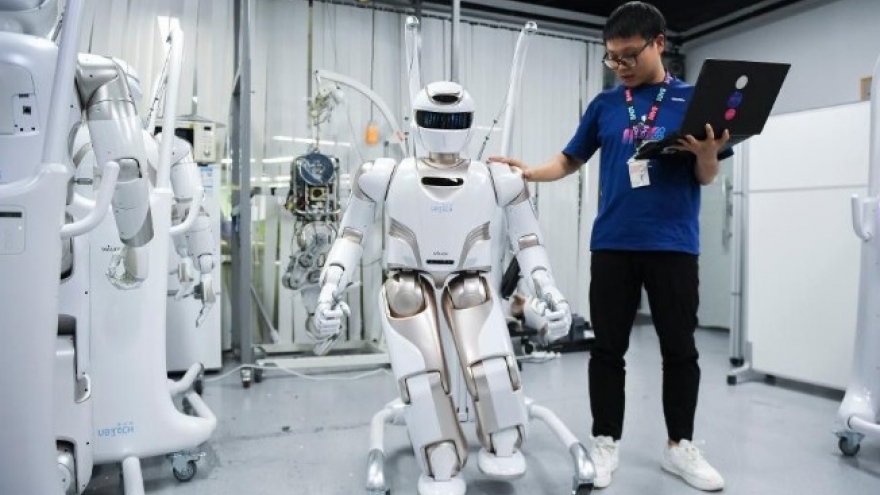 Vietnam, China expand exchanges and cooperation in science, technology and innovation