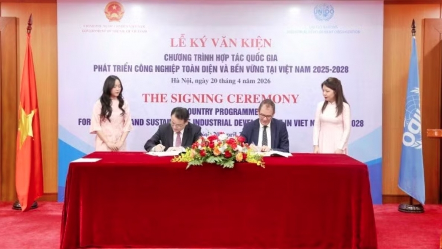 Vietnam, UNIDO ink cooperation programme to advance industrial development