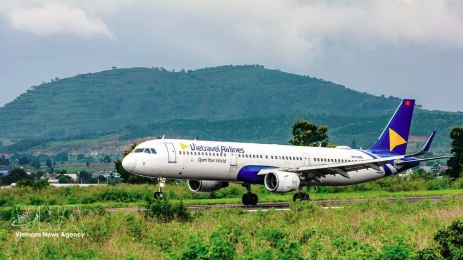 Vietravel Airlines moves to add nine aircraft