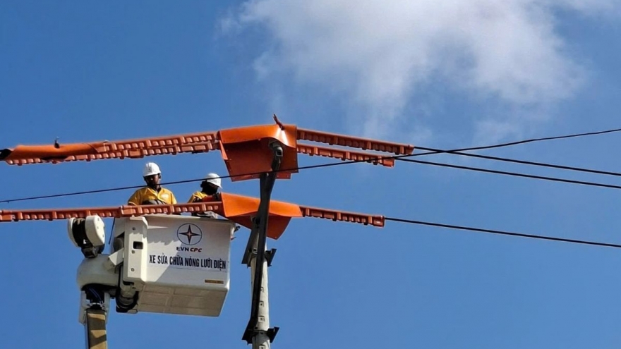 Điện lực Huế bảo đảm cung cấp điện ổn định mùa khô 2026