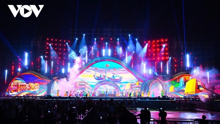 Concert "Thanh âm kỷ nguyên mới" tôn vinh hành trình phát triển ngành phát thanh