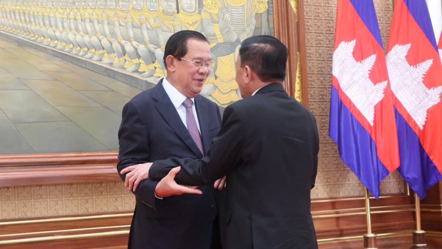 Thường trực Ban Bí thư Trần Cẩm Tú hội kiến lãnh đạo Đảng, Nhà nước Campuchia