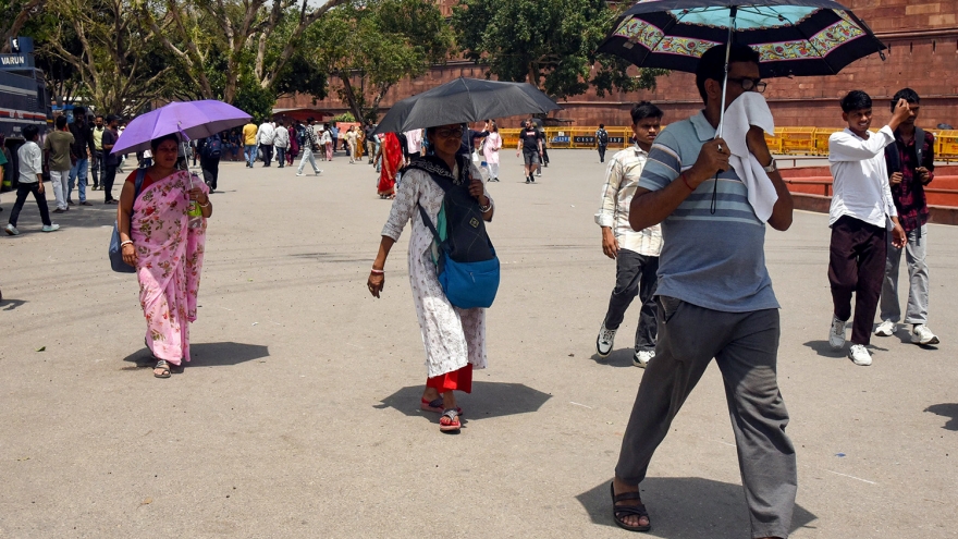 Thủ đô Ấn Độ đối mặt “khủng hoảng kép”- ô nhiễm không khí và nắng nóng khắc nghiệt