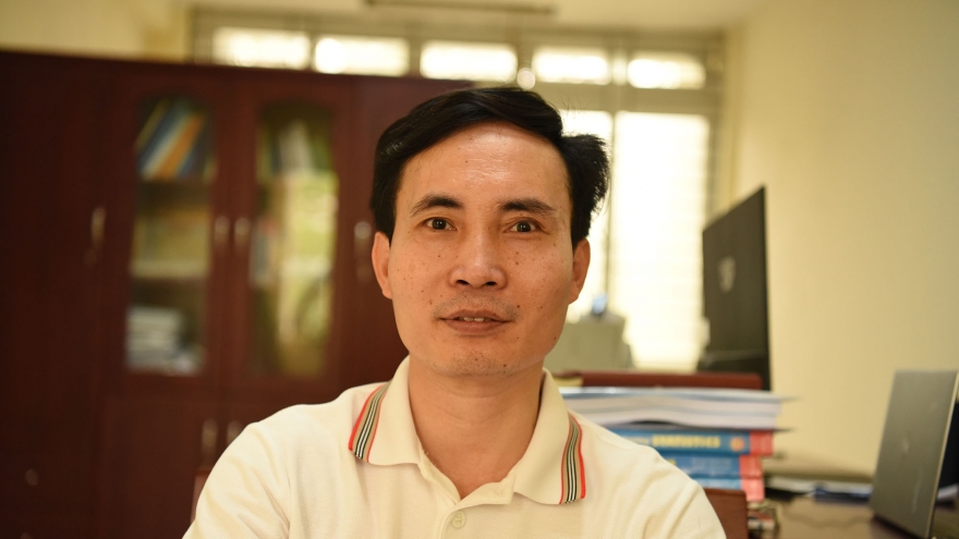 Hạ nhiệt kỳ thi vào 10 Hà Nội: Cần thu hẹp khoảng cách chất lượng giữa các trường