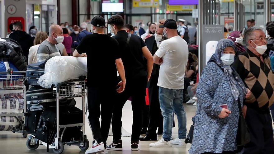 EU chính thức vận hành đầy đủ Hệ thống Nhập/Xuất cảnh (EES) từ ngày 10/4