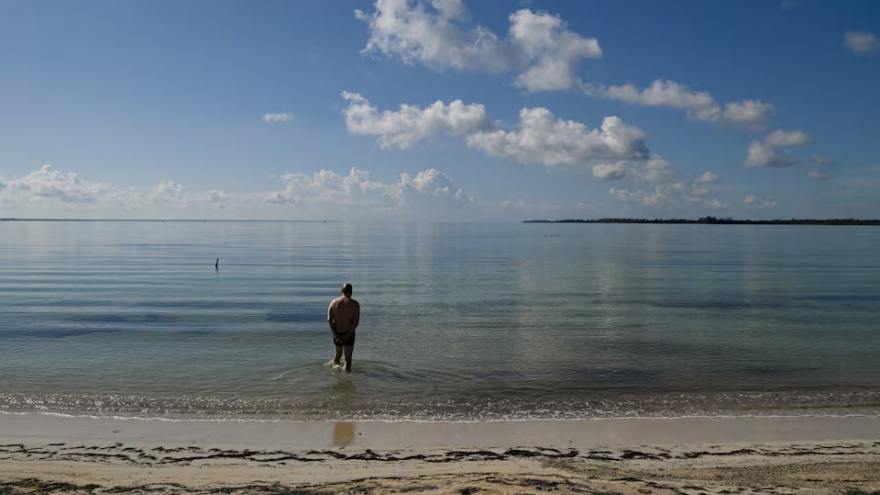 Không có điện hay nhiên liệu, các điểm du lịch hàng đầu của Cuba vắng lặng