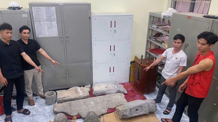 Bắt nhóm thanh niên trộm cắp cổ vật tại Chùa Nôm