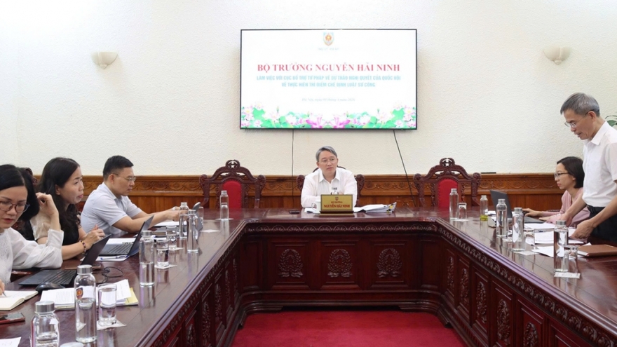 Nhiều cơ chế đặc thù, vượt trội để thu hút người giỏi làm luật sư công