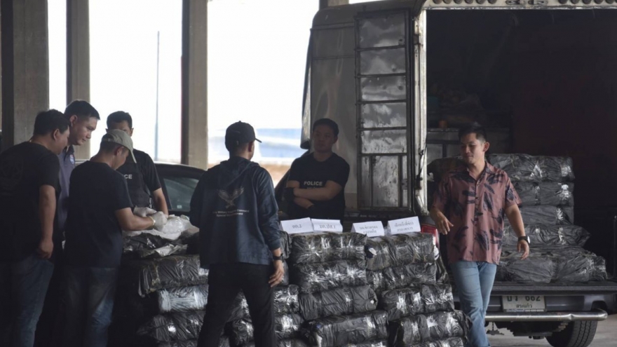 Thái Lan thu giữ gần 2 tấn ma túy đá tại bến phà Bangkok ngay trước lễ Songkran