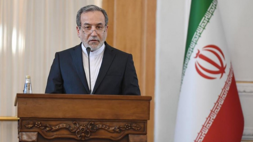 Iran tuyên bố “chiến thắng lớn”, nói Mỹ phải chấp nhận kế hoạch 10 điểm