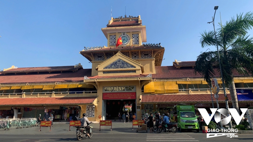 Chợ Bình Tây, in dấu một Sài Gòn xưa