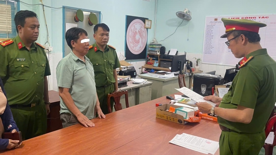 Vĩnh Long khởi tố đối tượng về hành vi vận chuyển trái phép hàng hóa qua biên giới