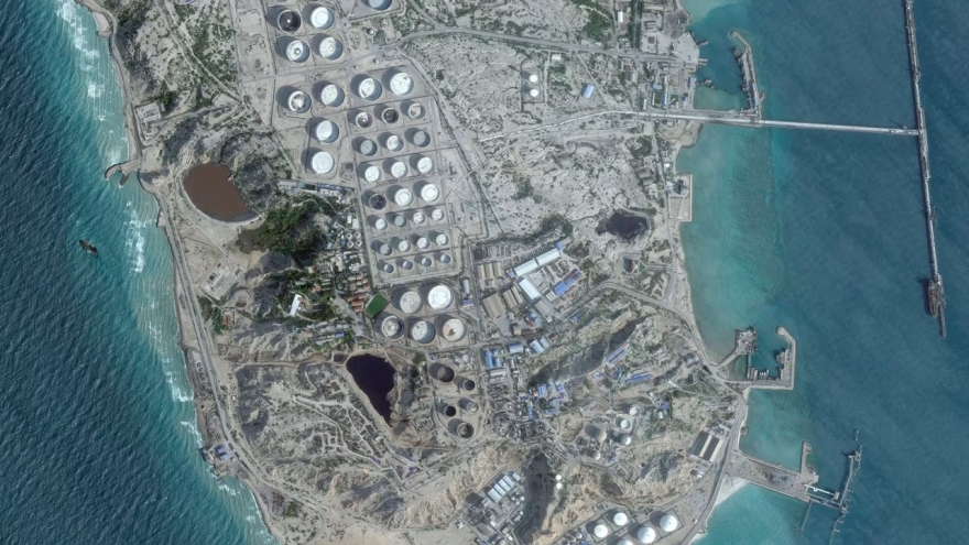 Toàn cảnh quốc tế sáng 2/4: Nguy cơ với lính Mỹ khi đổ bộ lên đảo Kharg