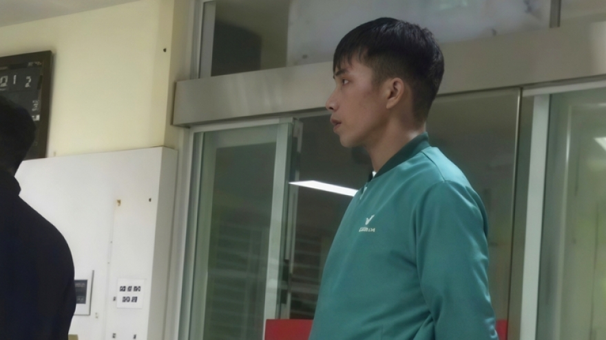 Tài xế taxi công nghệ bỏ cuốc xe, ứng tiền giúp nữ hành khách cấp cứu trong đêm