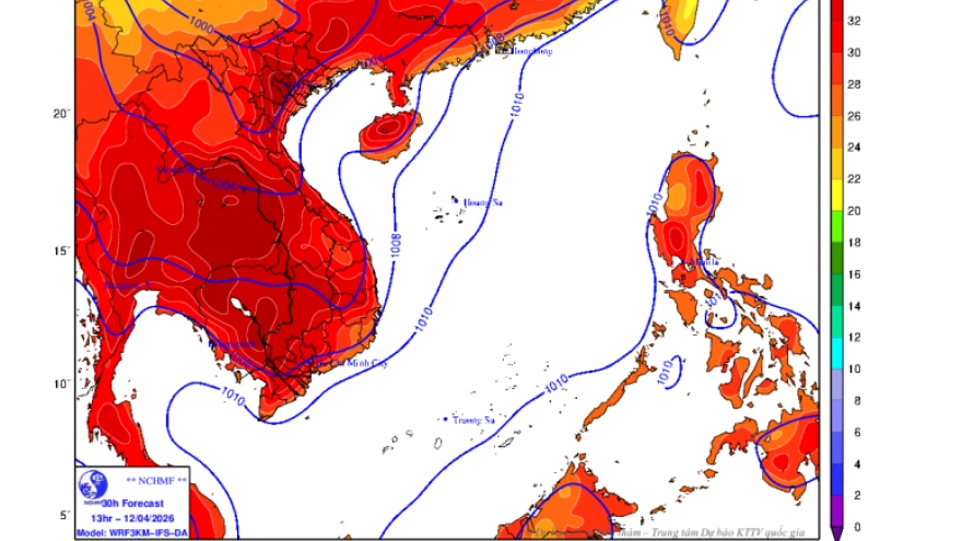 Nắng nóng đặc biệt gay gắt, miền Trung nhiều nơi vượt 40°C