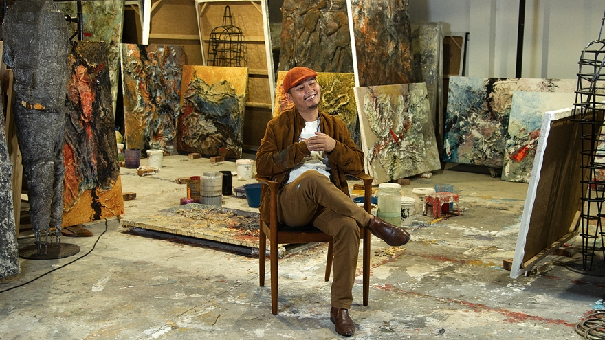 “Tằm” - hành trình 10 năm Lê Hữu Hiếu đưa văn hóa Việt ra thế giới