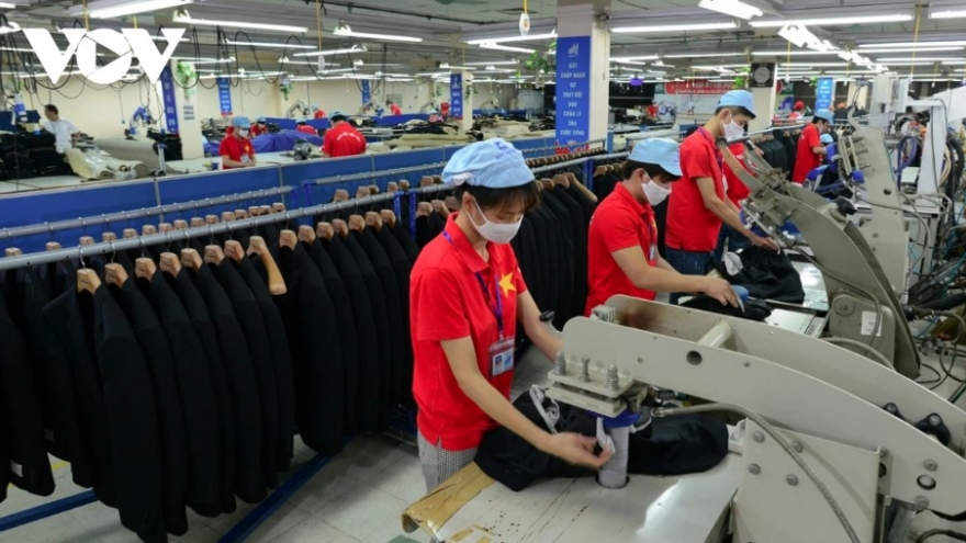 Textile industry builds resilience as orders shrink, costs rise