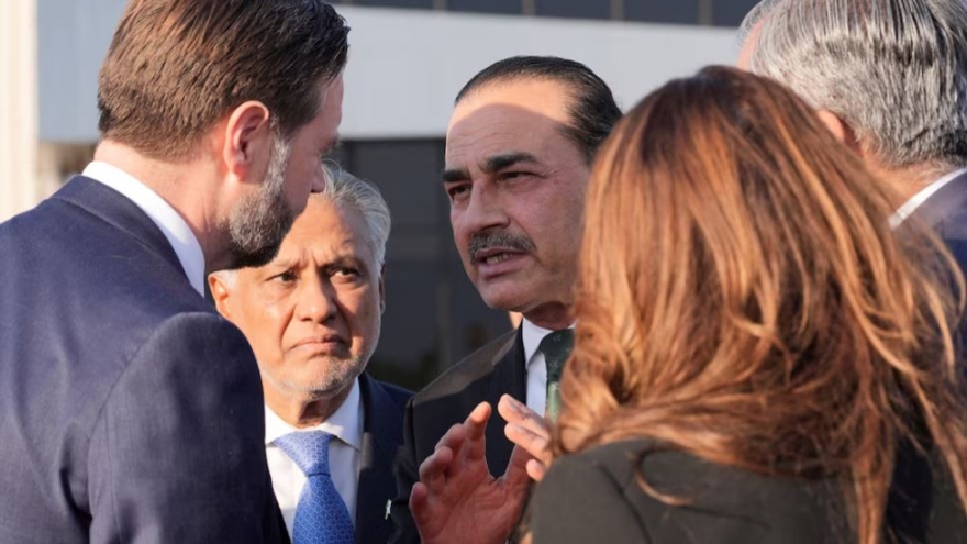 Mỹ và Iran để ngỏ cánh cửa đối thoại dù đàm phán tại Pakistan thất bại