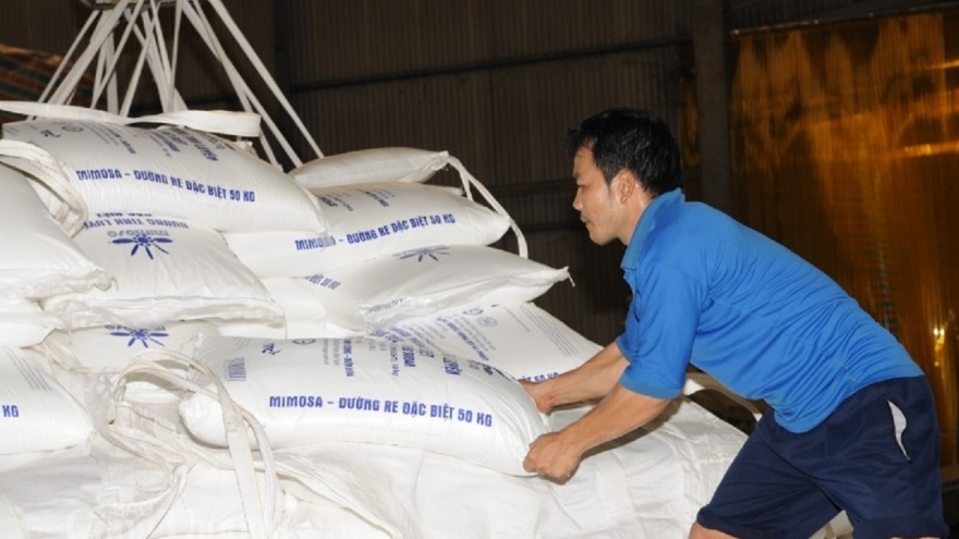 Vì sao giá đường thế giới tăng nhưng trong nước vẫn tiếp tục giảm?