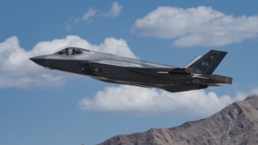 Tiêm kích F-35 Mỹ rơi ở Nevada