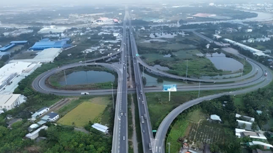 Khu Tây TP.HCM: “Vùng trũng giá” trước chu kỳ mới