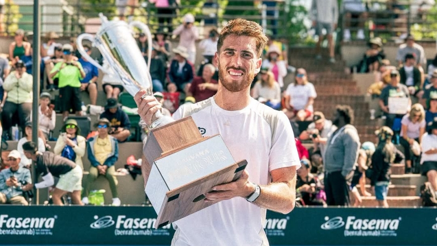 Sau màn "đấu khẩu" với Lý Hoàng Nam, Federico Staksrud giành chức vô địch ở Mỹ