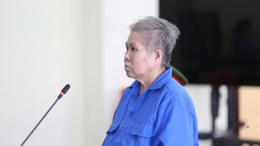 Án chung thân cho "thầy bói" lừa đảo gần 99 tỷ đồng