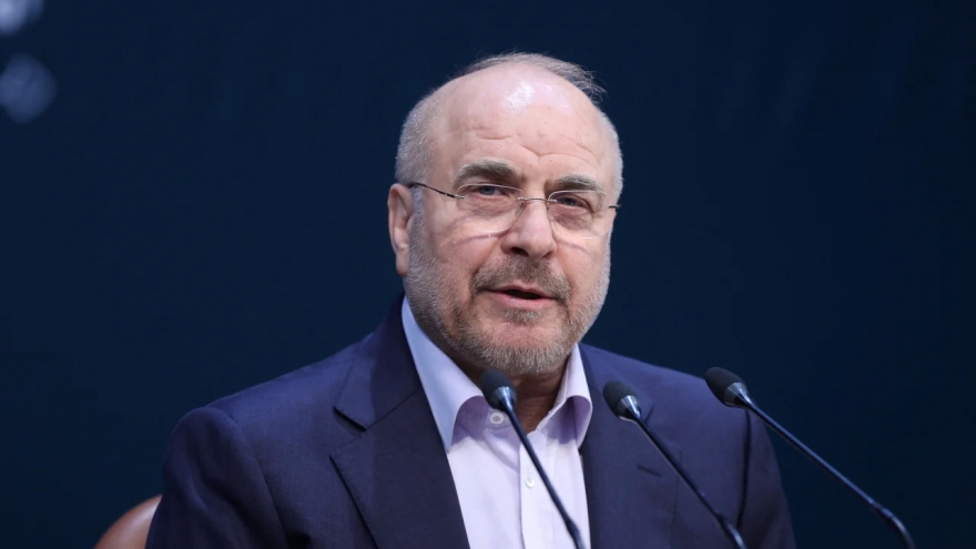 Chủ tịch Quốc hội Iran: Ông Trump muốn buộc Tehran “đầu hàng”