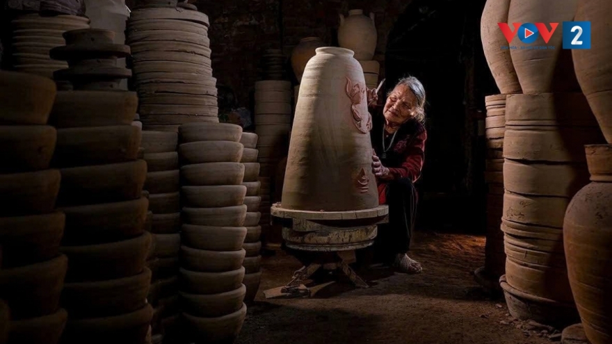 Gốm Quyết Thành - Nơi đất và lửa trường tồn với thời gian