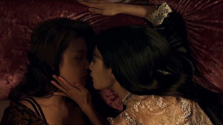 Ha Ji Won và Nana gây xôn xao với loạt cảnh hôn táo bạo trong “Climax”