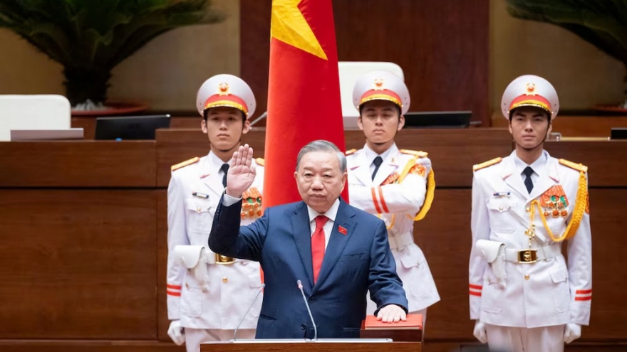 Báo chí quốc tế: Thời điểm then chốt để Việt Nam thực hiện mục tiêu phát triển