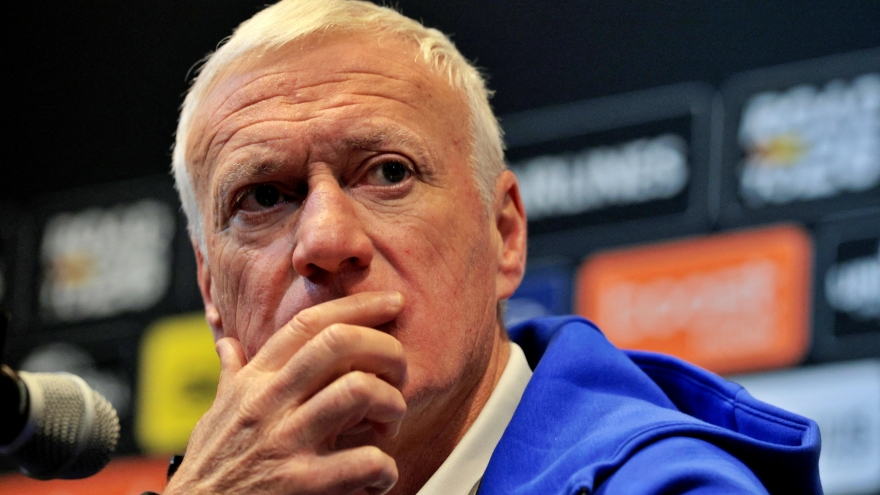 HLV Didier Deschamps nhận tin dữ trước thềm World Cup 2026