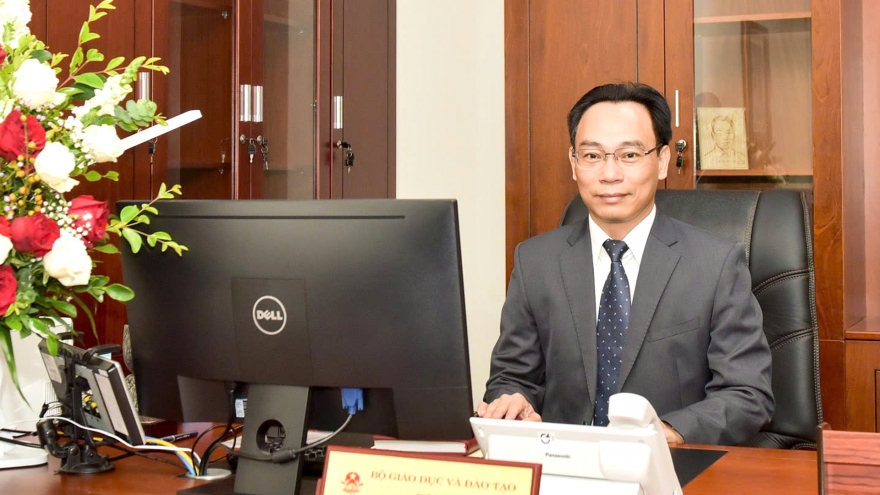 Tân Bộ trưởng Bộ Giáo dục và Đào tạo Hoàng Minh Sơn