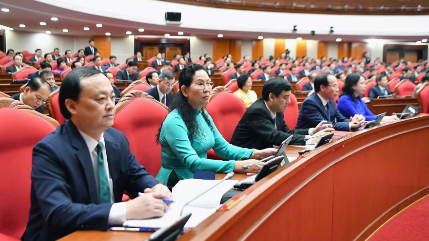 “Bốn kiên định” là “mỏ neo” vững chắc giúp con thuyền cách mạng không chệch hướng