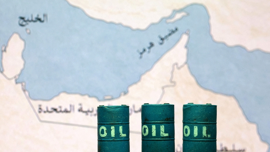 Iran tận dụng “yết hầu” Hormuz, cùng Trung Quốc tạo thế đối trọng Mỹ