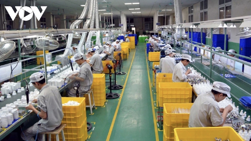 Vietnam industrial output rises 9% in Q1, highest in seven years