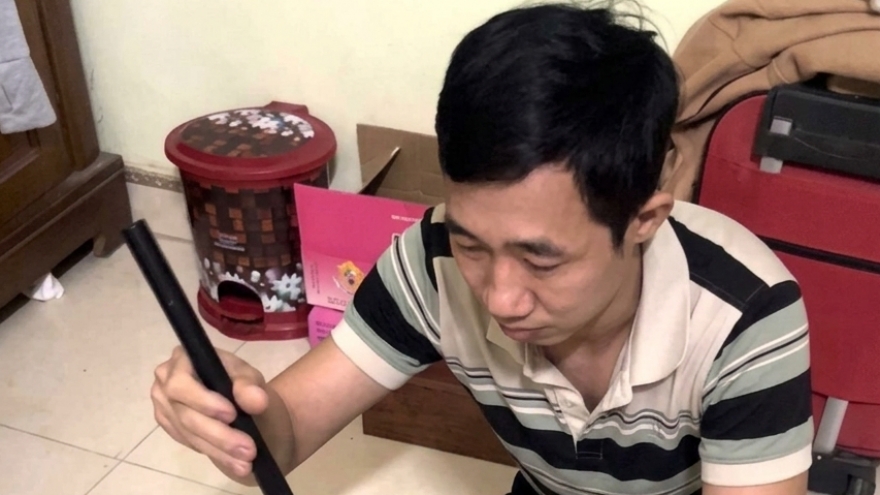 Khởi tố đối tượng tàng trữ súng nén hơi cùng đạn tự chế tại Ninh Bình