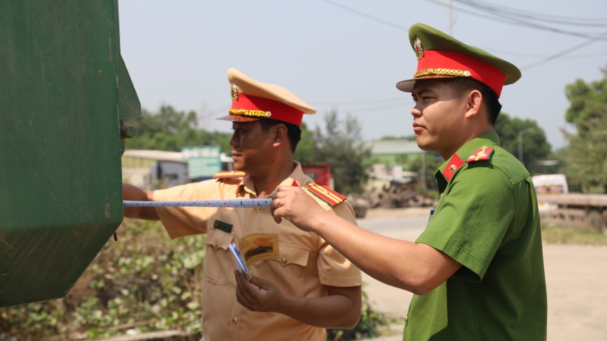 Quảng Ngãi siết quản lý xe tải tự đổ, ngăn chặn vi phạm tải trọng