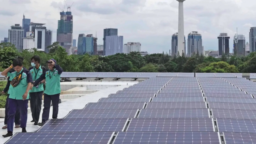 Chiến lược 3 năm Indonesia chấm dứt nhập khẩu nhiên liệu: Liệu có khả thi?