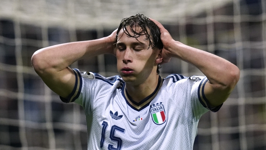 Thua Bosnia sau loạt luân lưu, ĐT Italia lần thứ ba liên tiếp vắng mặt ở World Cup