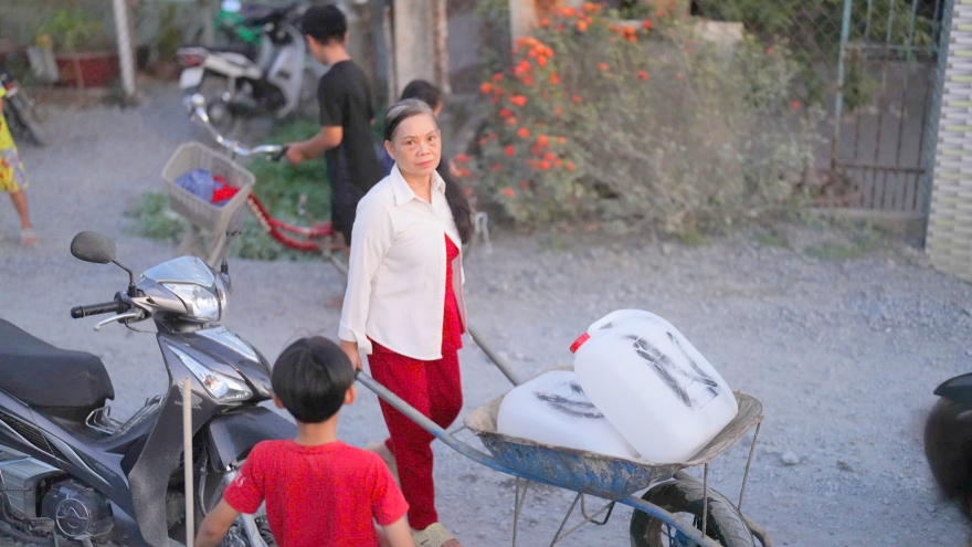 Đồng bằng sông Cửu Long trước áp lực bảo đảm nguồn nước giữa hạn mặn