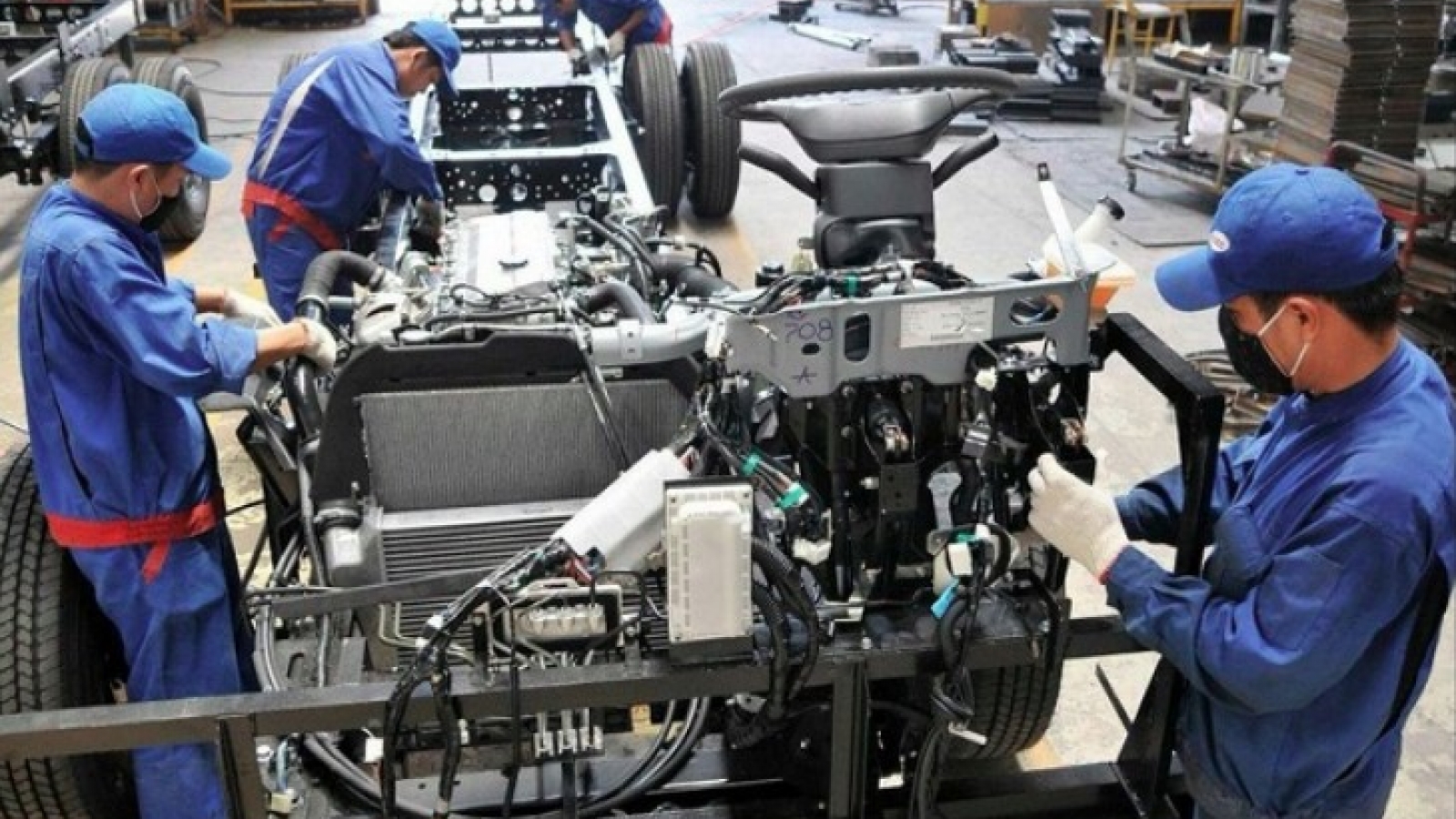 Machinery imports surge on production expansion demand