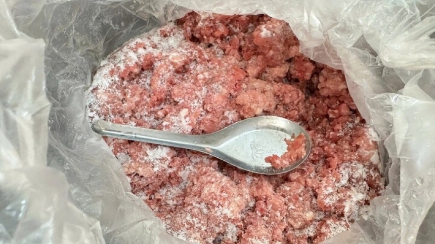 Thái Nguyên: Làm rõ nghi vấn trường mầm non cho trẻ ăn thịt lợn nhiễm dịch tả