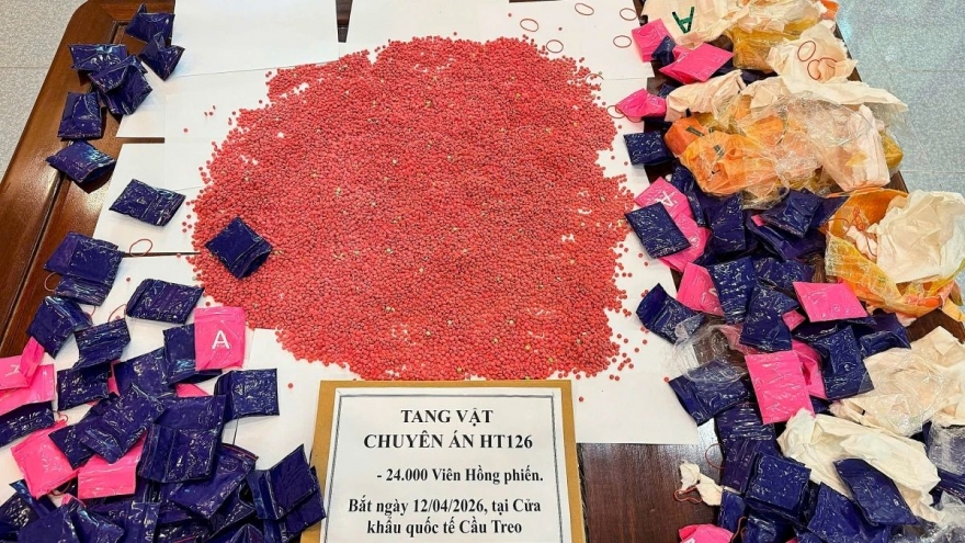 Two suspects arrested in drug trafficking case in central Vietnam