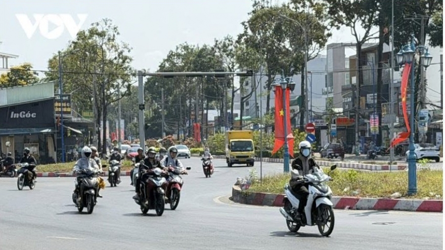 Thời tiết hôm nay 14/4: Từ Thanh Hóa đến Huế nắng nóng gay gắt, có nơi trên 40 độ