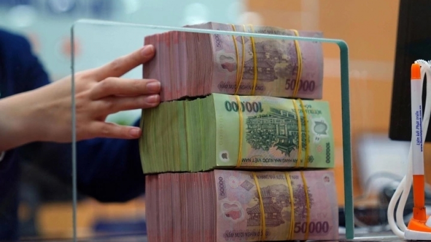 Lãi suất cho vay chạm ngưỡng 10%/năm: Phương án ổn định kinh tế vĩ mô