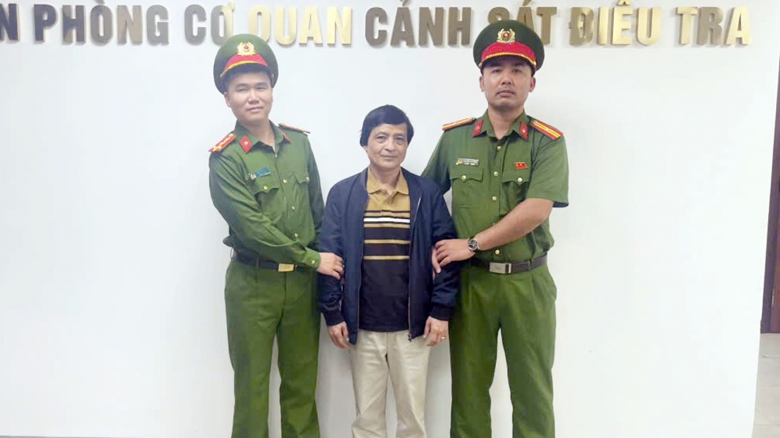 Bắt nguyên Viện trưởng Viện pháp y tâm thần Trung ương Ngô Văn Vinh