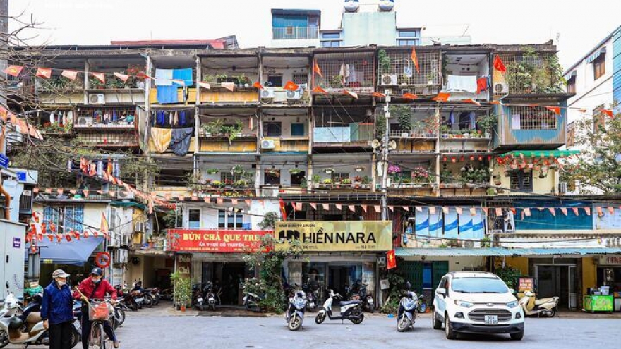 Vì sao nhà đầu tư không mặn mà cải tạo chung cư cũ?