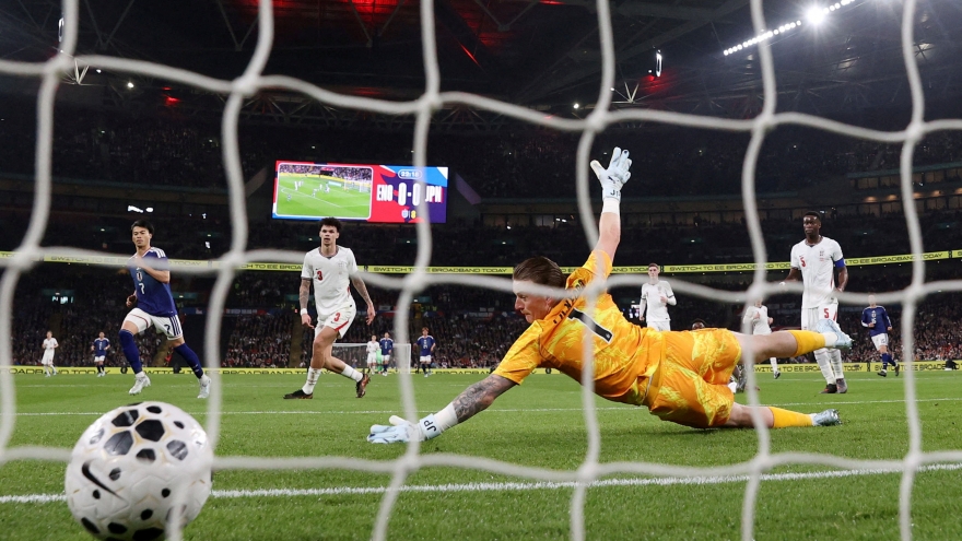 ĐT Nhật Bản tạo nên dấu mốc đặc biệt cho bóng đá châu Á